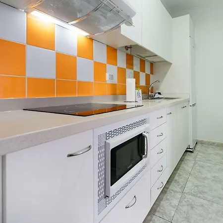 Naranja Apartment *